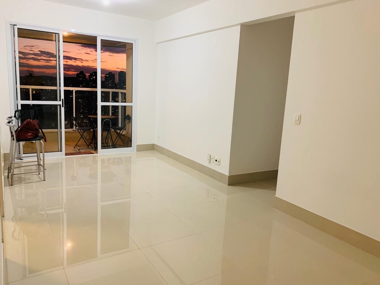 Apartamento à venda no Vila da Serra