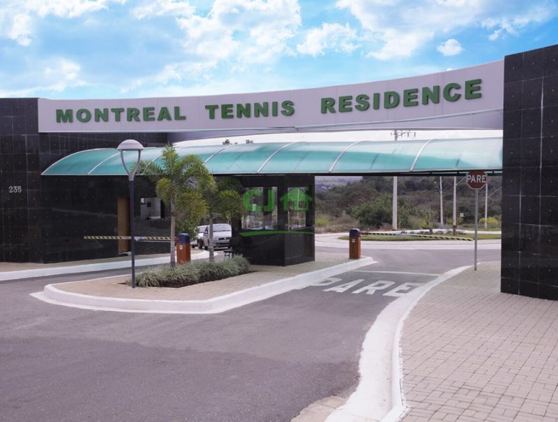 Condomínio Montreal Tenis Clube \ Lotes em Condomínio