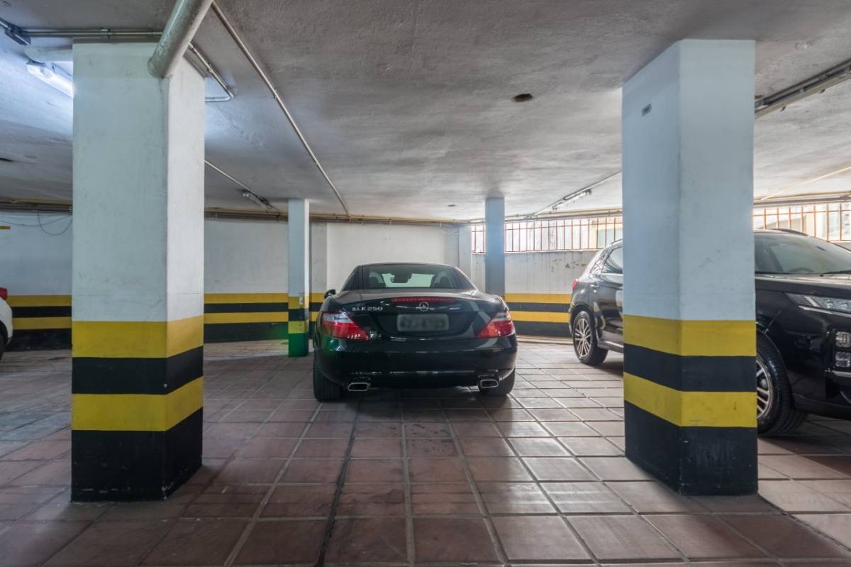 Cobertura com 7 Quartos, Cidade Jardim, Belo Horizonte — foto 4
