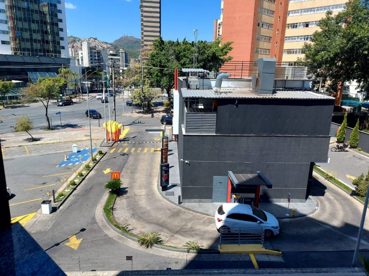 Apartamento com 2 Quartos, Cruzeiro, Belo Horizonte — foto 4