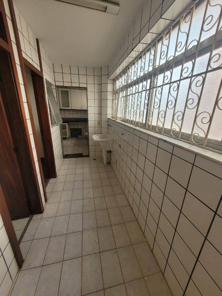 Apartamento com 4 Quartos, Vila Paris, Belo Horizonte — foto 4