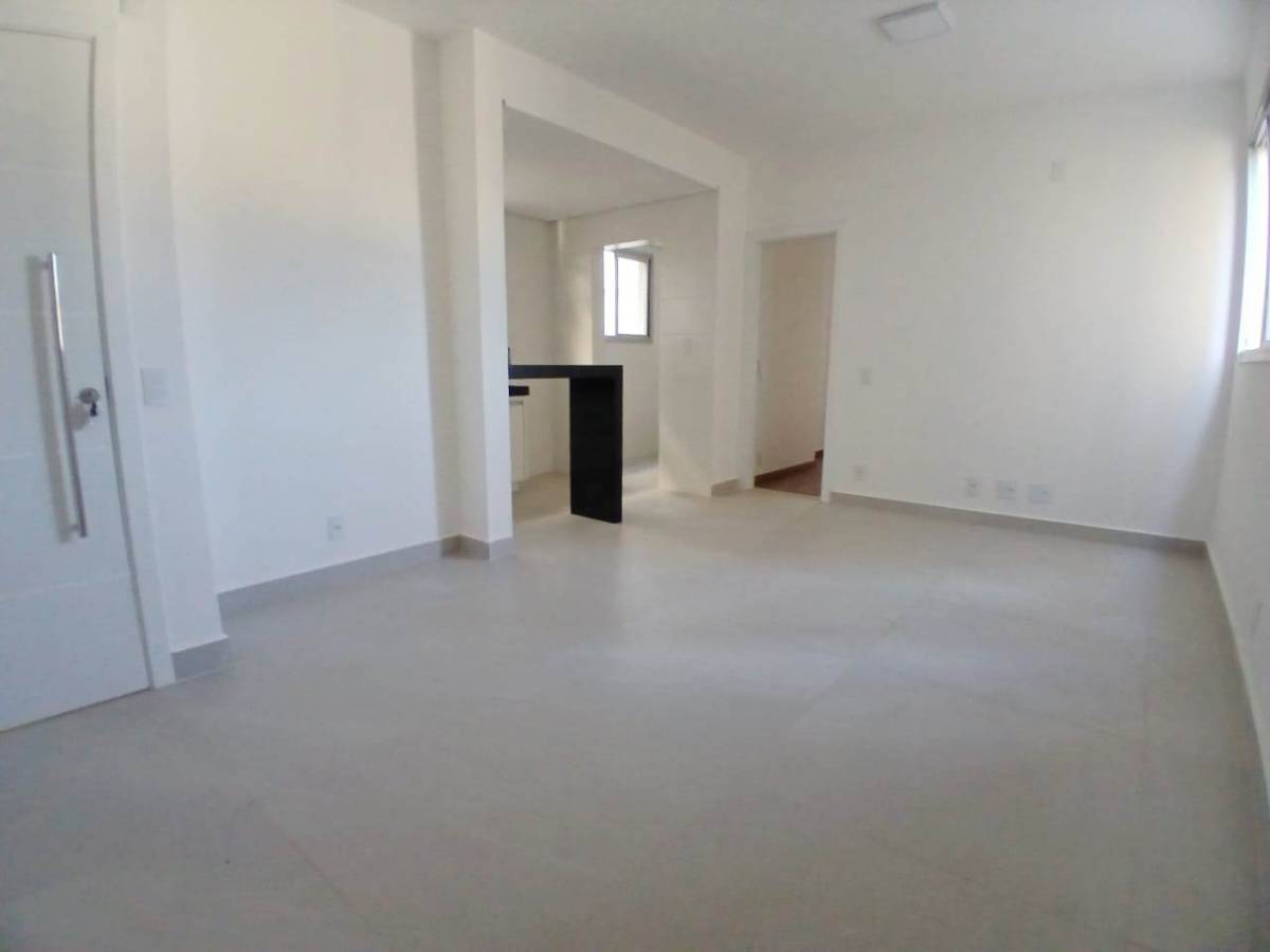Apartamento com 3 Quartos, Cruzeiro, Belo Horizonte — foto 3