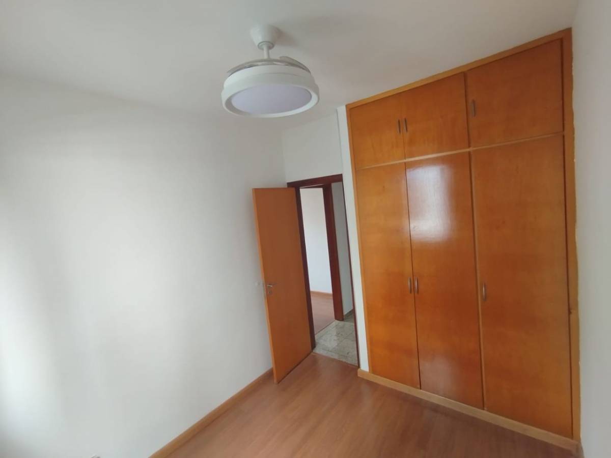 Apartamento com 3 Quartos, Belvedere, Belo Horizonte