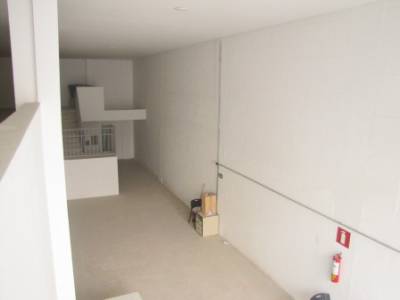 Loja de 350,00m², para alugar