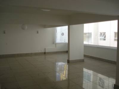 Cobertura de 415,00m², à venda