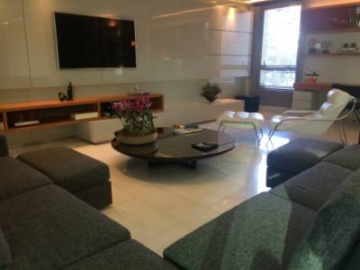 Apartamento de 305,00m², à venda