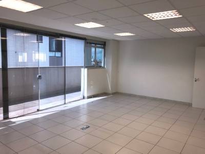 Andar de 380,00m², para alugar