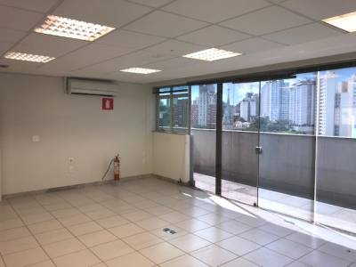 Andar de 380,00m², para alugar
