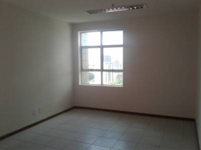 Sala de 26,30m², para alugar