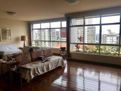 Apartamento de 182,00m², à venda