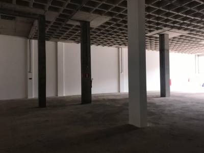 Loja de 920,00m², para alugar