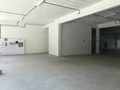 Loja de 1.405,00m², para alugar