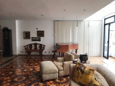 Cobertura de 326,00m², à venda