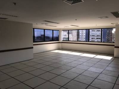 Prédio de 2.110,00m², para alugar