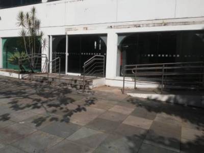 Loja de 320,00m², para alugar