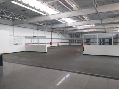 Loja de 3.170,00m², para alugar