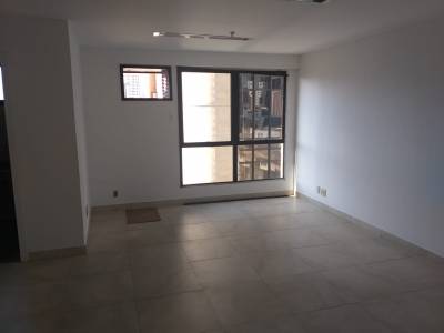 Sala de 32,00m², para alugar