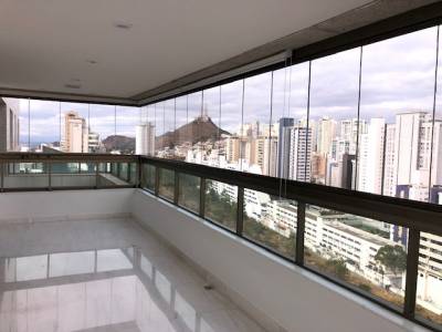 Apartamento de 260,00m², à venda