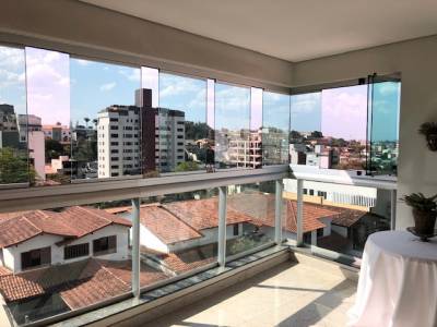 Apartamento de 220,00m², à venda