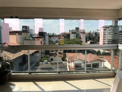 Apartamento de 220,00m², à venda