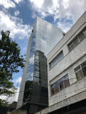 Sala de 332,00m², à venda