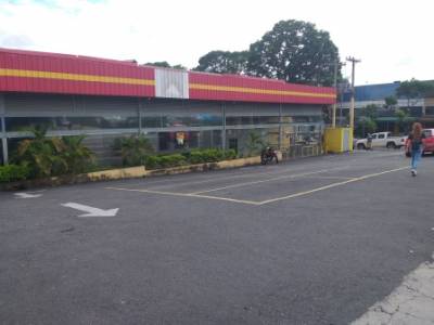 Loja de 2.250,00m², para alugar