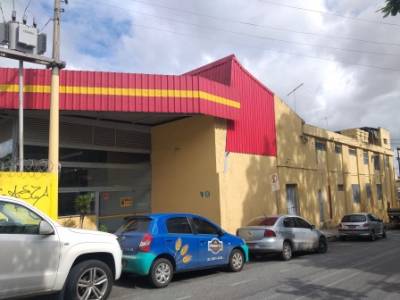 Loja de 2.250,00m², para alugar
