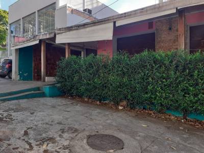 Casa comercial de 301,00m², para alugar