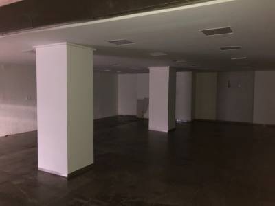 Loja de 542,00m², à venda