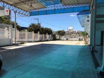Loja de 1.130,00m², à venda