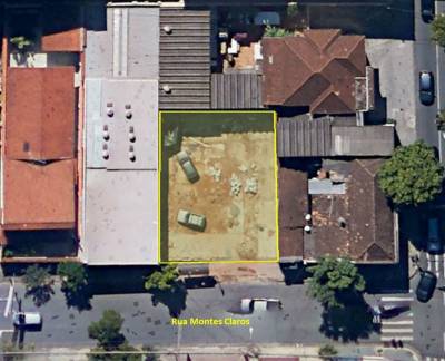 Lote de 302,48m², à venda