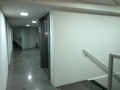 Sala de 512,00m², para alugar