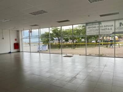 Loja de 2.542,22m², para alugar
