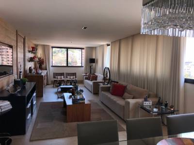 Apartamento de 200,00m², à venda