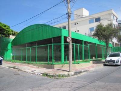 Loja de 380,00m², à venda