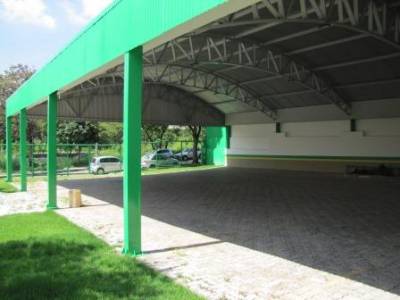 Loja de 380,00m², à venda