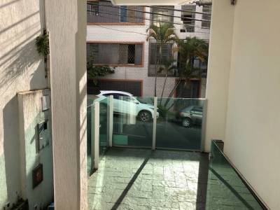 Casa comercial de 219,00m², para alugar