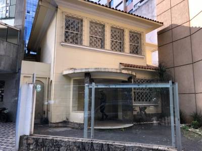 Casa comercial de 200,00m², para alugar