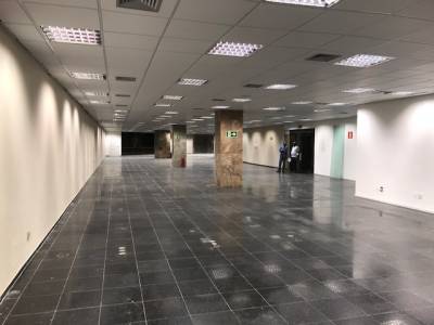 Prédio Comercial de 6.658,00m², para alugar