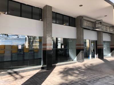 Loja de 474,00m², à venda