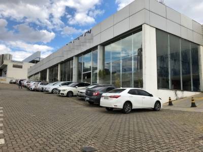Loja de 5.120,00m², para alugar