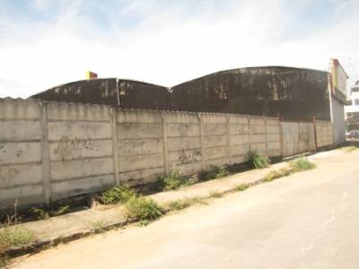 Lote Comercial de 705,00m², para alugar