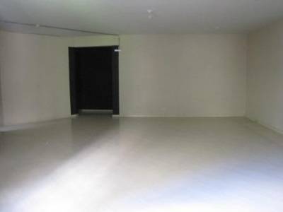Sala de 170,00m², para alugar