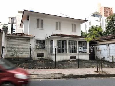 Casa comercial de 210,00m², à venda