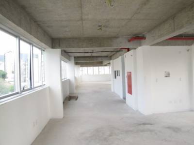 Andar de 200,00m², para alugar