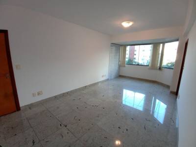 Apartamento de 138,00m²,  à venda 