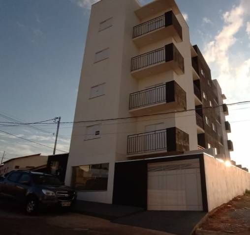 Apartamento 
 Jardins (Oliveira) 
 R$  1.200,00