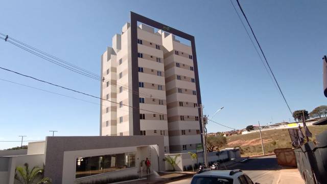 Apartamento Duplex 
 Dona Sinhaninha (Oliveira) 
 R$  2.800,00